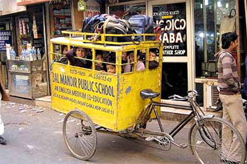 Le bus pour aller à l'école